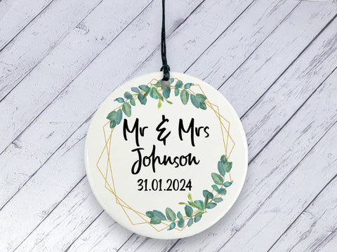 Engagement gift -  Mr & Mrs Botanical Personalised Ceramic circle