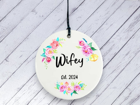 Anniversary Gift for Wifey - Floral Personalised Ceramic circle